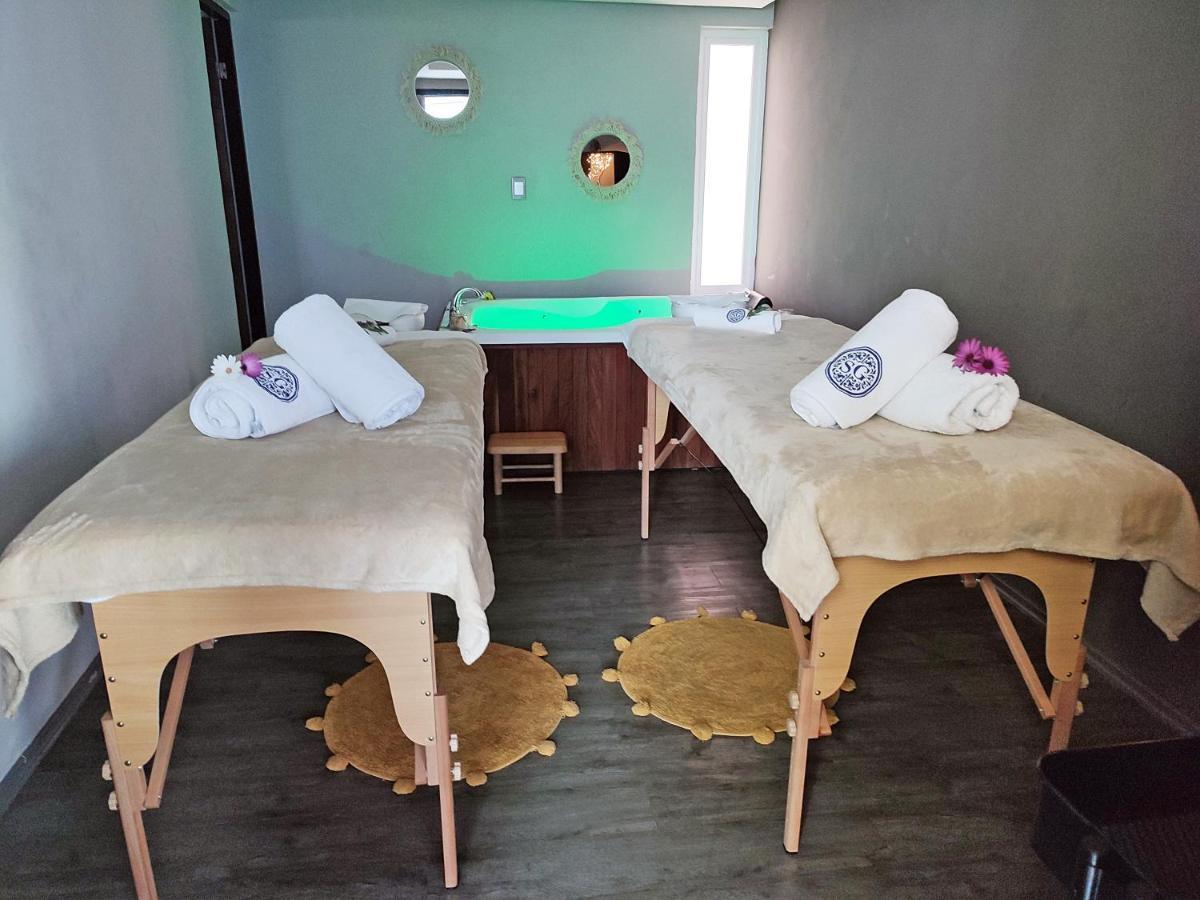 Saint George Hotel - Spa & Temazcal تيكيسكيابان المظهر الخارجي الصورة